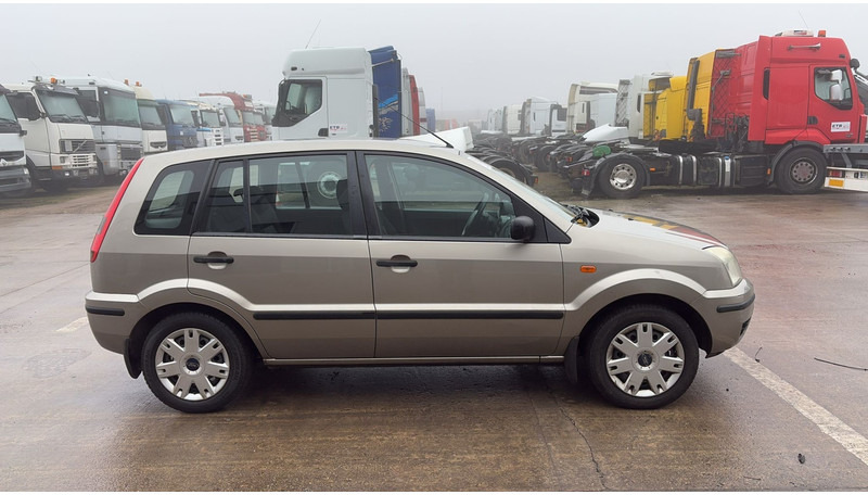 Ford Fusion 1.4 TDCI (BELGIAN CAR) - Mobil: gambar 4 Ford Fusion 1.4 TDCI (BELGIAN CAR) - Mobil: gambar 4