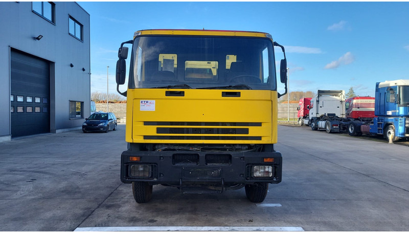 Iveco Eurocargo 260 E 27 (SUSPENSION LAMES / STEEL SUSPENSION / 6X4) - Truk jungkit: gambar 2 Iveco Eurocargo 260 E 27 (SUSPENSION LAMES / STEEL SUSPENSION / 6X4) - Truk jungkit: gambar 2