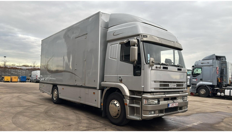 Iveco Eurotech 190 E 38 (BELGIAN TRUCK / PERFECT CONDITION / MANUAL PUMP / MANUAL GEARBOX) - Truk box: gambar 3 Iveco Eurotech 190 E 38 (BELGIAN TRUCK / PERFECT CONDITION / MANUAL PUMP / MANUAL GEARBOX) - Truk box: gambar 3