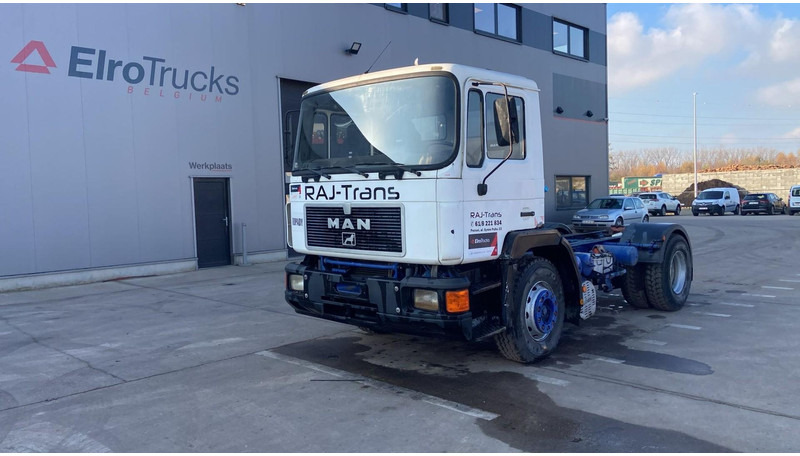 MAN 19.342 (BOITE MANUELLE / MANUAL GEARBOX) - Truk sasis: gambar 1 MAN 19.342 (BOITE MANUELLE / MANUAL GEARBOX) - Truk sasis: gambar 1