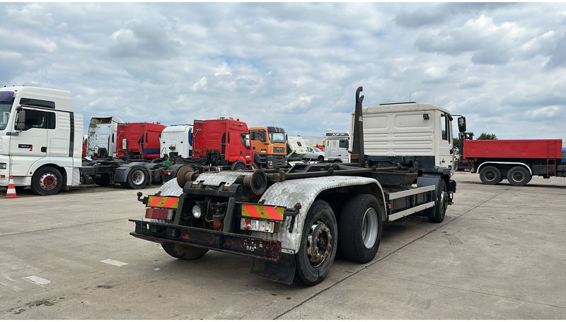 MAN 26.312 (6 CYLINDER / 6X2 / BELGIAN TRUCK IN GOOD CONDITION) - Truk sasis: gambar 5 MAN 26.312 (6 CYLINDER / 6X2 / BELGIAN TRUCK IN GOOD CONDITION) - Truk sasis: gambar 5
