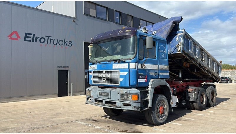 MAN 27.403 (6X6 / GRAND PONT / LAMES / BIG AXLE / 6 CYLINDER) - Truk jungkit: gambar 1 MAN 27.403 (6X6 / GRAND PONT / LAMES / BIG AXLE / 6 CYLINDER) - Truk jungkit: gambar 1