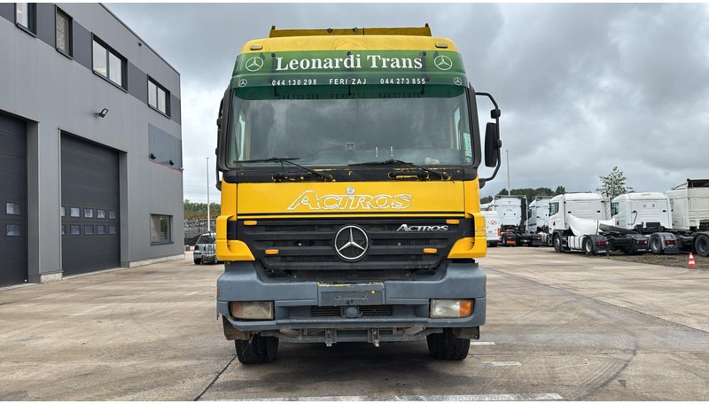 Mercedes-Benz ACTROS 2640 (EPS / LAMES / GRAND PONT / 6X4 / 3 PEDALES) - Truk jungkit: gambar 2 Mercedes-Benz ACTROS 2640 (EPS / LAMES / GRAND PONT / 6X4 / 3 PEDALES) - Truk jungkit: gambar 2