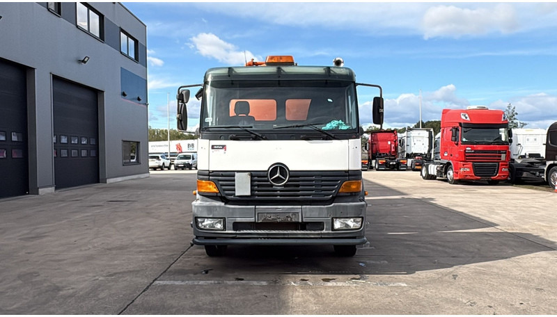 Mercedes-Benz Atego 2528 (14500L / LAMES DEVANT / 6X2 / BOITE MANUELLE) - Truk vakum: gambar 2 Mercedes-Benz Atego 2528 (14500L / LAMES DEVANT / 6X2 / BOITE MANUELLE) - Truk vakum: gambar 2