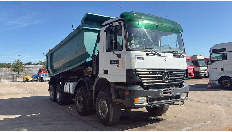 Mercedes-Benz actros 4140 (8X6 / LAMES / GRAND PONT / BOITE MANUELLE / MANUAL GEARBOX) - Truk jungkit: gambar 3 Mercedes-Benz actros 4140 (8X6 / LAMES / GRAND PONT / BOITE MANUELLE / MANUAL GEARBOX) - Truk jungkit: gambar 3
