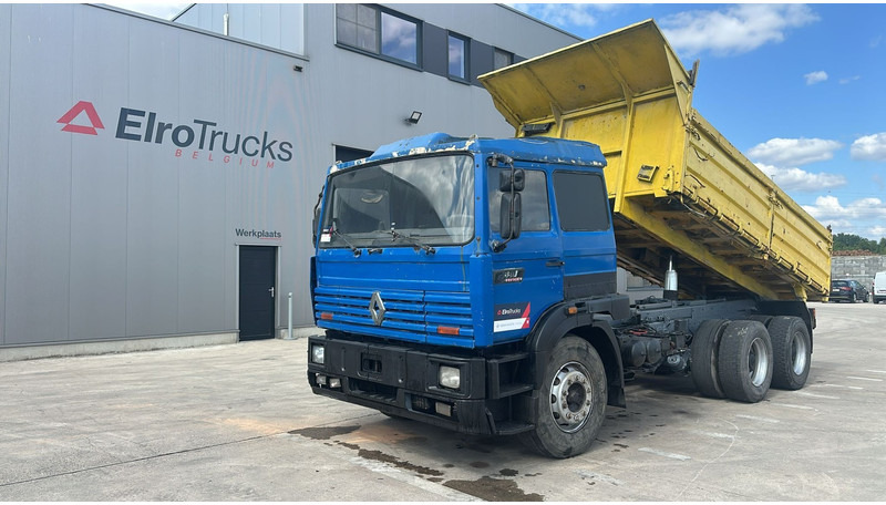 Renault G 330 Manager (GRAND PONT / LAMES / POMPE MANUELLE / MANUAL PUMP) - Truk jungkit: gambar 1 Renault G 330 Manager (GRAND PONT / LAMES / POMPE MANUELLE / MANUAL PUMP) - Truk jungkit: gambar 1