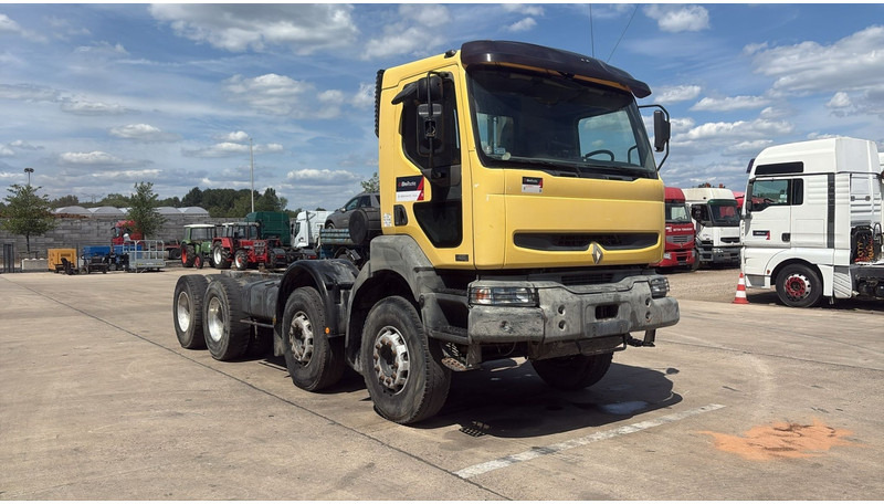 Renault KERAX 420 (BOITE MANUELLE / 8X4 / LAMES / MANUAL GEARBOX) - Truk sasis: gambar 3 Renault KERAX 420 (BOITE MANUELLE / 8X4 / LAMES / MANUAL GEARBOX) - Truk sasis: gambar 3