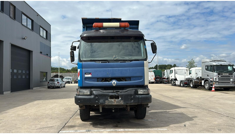 Renault KERAX 420 (BOITE MANUELLE / MANUAL GEARBOX / LAMES / GRAND PONT / GRAND BENNE) - Truk jungkit: gambar 2 Renault KERAX 420 (BOITE MANUELLE / MANUAL GEARBOX / LAMES / GRAND PONT / GRAND BENNE) - Truk jungkit: gambar 2