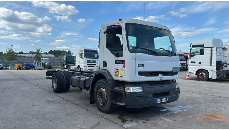 Renault PREMIUM 260 (CAMION FRANCAIS / LAMES / STEEL SUSP. / BOITE MANUELLE / POMPE MANUELLE) - Truk sasis: gambar 3 Renault PREMIUM 260 (CAMION FRANCAIS / LAMES / STEEL SUSP. / BOITE MANUELLE / POMPE MANUELLE) - Truk sasis: gambar 3