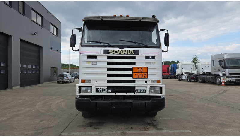 Scania 113-360 (13500L / POMPE MANUELLE / MANUAL PUMP / TOP CONDITION / WITH PUMP + COUNTER !!) - Truk tangki: gambar 2 Scania 113-360 (13500L / POMPE MANUELLE / MANUAL PUMP / TOP CONDITION / WITH PUMP + COUNTER !!) - Truk tangki: gambar 2