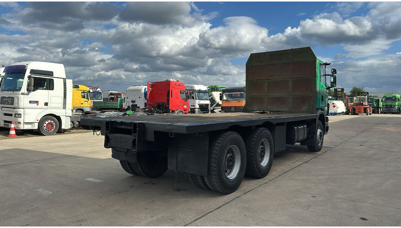 Scania 124 - 400 (POMPE MANUELLE / MANUAL PUMP / BIG HUB / GRAND PONT / LAMES / STEEL) - Truk flatbed: gambar 4 Scania 124 - 400 (POMPE MANUELLE / MANUAL PUMP / BIG HUB / GRAND PONT / LAMES / STEEL) - Truk flatbed: gambar 4
