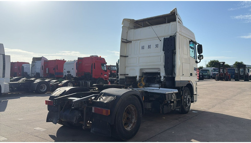 DAF 105 XF 460 (BOITE MANUELLE / MANUAL GEARBOX) - Tractor head: gambar 5 DAF 105 XF 460 (BOITE MANUELLE / MANUAL GEARBOX) - Tractor head: gambar 5