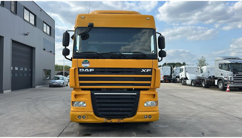 DAF 105 XF 460 (TRES PROPRE / BONNE ETAT / GOOD CONDITION) - Tractor head: gambar 2 DAF 105 XF 460 (TRES PROPRE / BONNE ETAT / GOOD CONDITION) - Tractor head: gambar 2