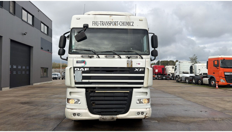 DAF XF 105.410 (BOITE MANUELLE / MANUAL GEARBOX) - Tractor head: gambar 4 DAF XF 105.410 (BOITE MANUELLE / MANUAL GEARBOX) - Tractor head: gambar 4