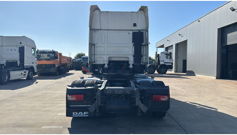 DAF XF 105.460 (GOOD CONDITION / EEV / BONNE ETAT / AIRCO) - Tractor head: gambar 5 DAF XF 105.460 (GOOD CONDITION / EEV / BONNE ETAT / AIRCO) - Tractor head: gambar 5
