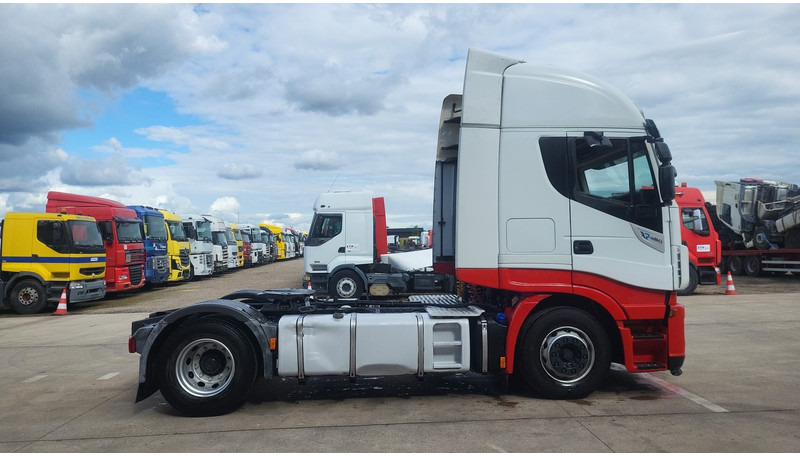 Iveco Stralis 480 (PERFECT CONDITION) - Tractor head: gambar 4 Iveco Stralis 480 (PERFECT CONDITION) - Tractor head: gambar 4