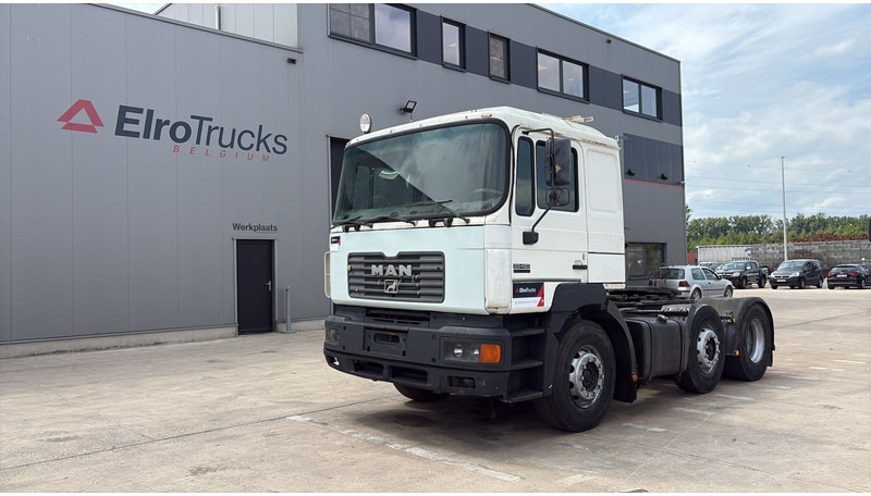 MAN 25.403 (6X2 / 6 CYLINDER / EURO 2 / MANUAL GEARBOX / 8 TYRES) - Tractor head: gambar 1 MAN 25.403 (6X2 / 6 CYLINDER / EURO 2 / MANUAL GEARBOX / 8 TYRES) - Tractor head: gambar 1