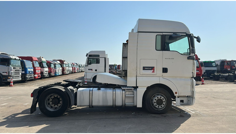 MAN TGA 18.430 (BOITE MANUELLE / MANUAL GEARBOX) - Tractor head: gambar 5 MAN TGA 18.430 (BOITE MANUELLE / MANUAL GEARBOX) - Tractor head: gambar 5