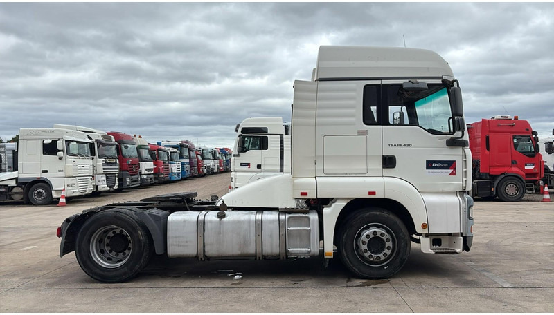 MAN TGA 18.430 (PTO / POMPE HYDRAULIQUE / MANUAL GEARBOX / BOITE MANUELLE / HYDRAULIC PUMP) - Tractor head: gambar 3 MAN TGA 18.430 (PTO / POMPE HYDRAULIQUE / MANUAL GEARBOX / BOITE MANUELLE / HYDRAULIC PUMP) - Tractor head: gambar 3