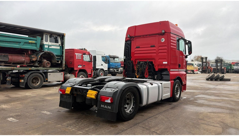 MAN TGX 18.480 (321.000 KM !!! / RETARDER / BELGIAN TRUCK / EURO 6 / PERFECT CONDITION / 3700H) - Tractor head: gambar 4 MAN TGX 18.480 (321.000 KM !!! / RETARDER / BELGIAN TRUCK / EURO 6 / PERFECT CONDITION / 3700H) - Tractor head: gambar 4