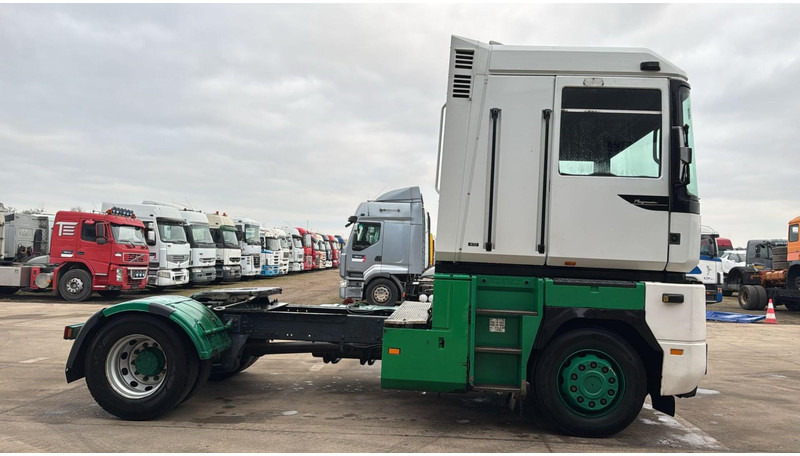 Renault Magnum 470 (POMPE MANUELLE / MANUAL PUMP / BOITE MANUELLE / MANUAL GEARBOX) - Tractor head: gambar 4 Renault Magnum 470 (POMPE MANUELLE / MANUAL PUMP / BOITE MANUELLE / MANUAL GEARBOX) - Tractor head: gambar 4