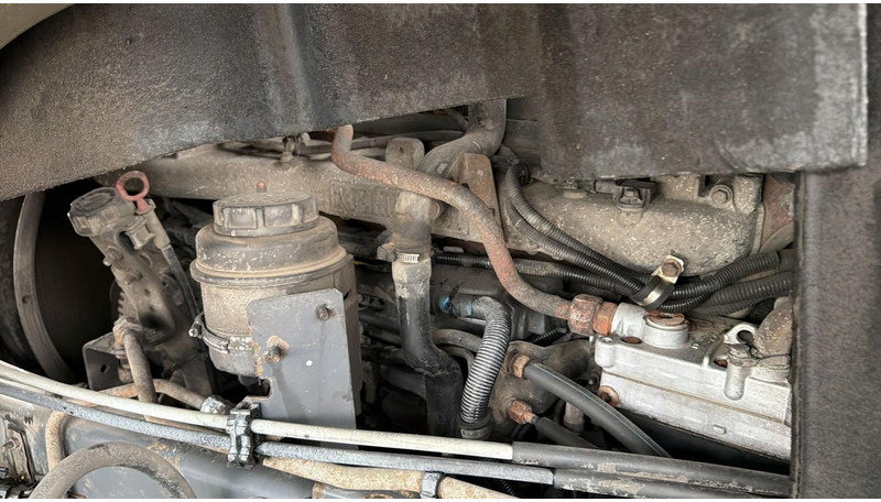 Tractor head Renault Premium 450 DXI (BOITE MANUELLE / MANUAL GEARBOX): gambar 20 Tractor head Renault Premium 450 DXI (BOITE MANUELLE / MANUAL GEARBOX): gambar 20