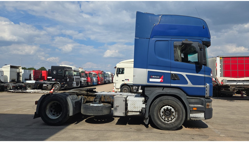 Scania 124-420 (MANUAL GEARBOX / BOITE MANUELLE / AIRCO / AC) - Tractor head: gambar 4 Scania 124-420 (MANUAL GEARBOX / BOITE MANUELLE / AIRCO / AC) - Tractor head: gambar 4