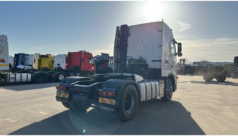 Volvo FH 400 (MANUAL GEARBOX / BOITE MANUELLE / CLEAN CHASSIS / EURO 5) - Tractor head: gambar 5 Volvo FH 400 (MANUAL GEARBOX / BOITE MANUELLE / CLEAN CHASSIS / EURO 5) - Tractor head: gambar 5