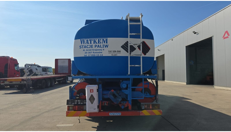 Leasing Volvo FH 12.380 (20.100 LITERS / PARFAIT ETAT / TOP CONDITION !!! / 6X2 / BOITE MANUELLE) Volvo FH 12.380 (20.100 LITERS / PARFAIT ETAT / TOP CONDITION !!! / 6X2 / BOITE MANUELLE): gambar 6