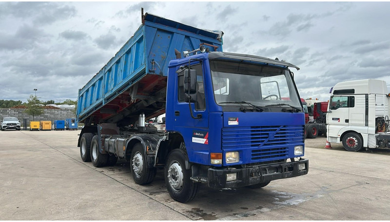 Volvo FL 12.380 (8X4 /STEEL SUSP. / BOITE MANUELLE / MANUAL GEARBOX) - Truk jungkit: gambar 3 Volvo FL 12.380 (8X4 /STEEL SUSP. / BOITE MANUELLE / MANUAL GEARBOX) - Truk jungkit: gambar 3
