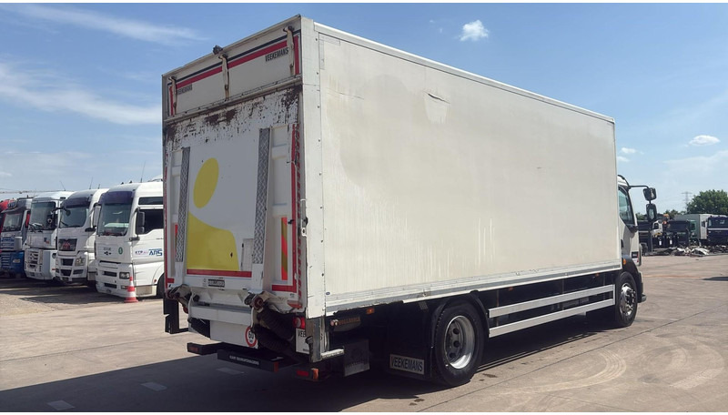 Volvo FL 260 (LIFT 2000 KG / PERFECT BELGIAN TRUCK / 18 TON / EURO 5) - Truk box: gambar 5 Volvo FL 260 (LIFT 2000 KG / PERFECT BELGIAN TRUCK / 18 TON / EURO 5) - Truk box: gambar 5