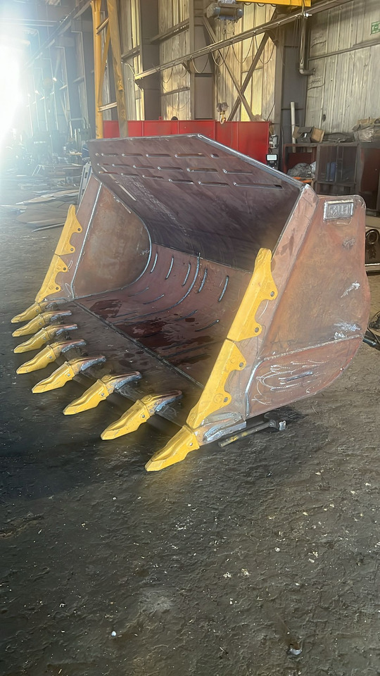 CAT 950 Heavy Duty Bucket - Ember loader untuk Ekskavator roda: gambar 1 CAT 950 Heavy Duty Bucket - Ember loader untuk Ekskavator roda: gambar 1