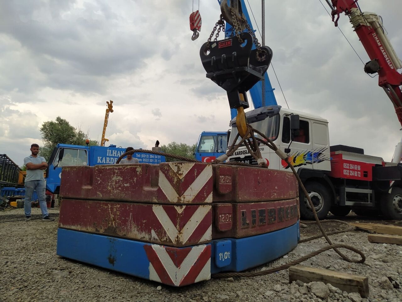 Galen CRANE LIFTING HOOK - Counterweight untuk Derek bergerak: gambar 1 Galen CRANE LIFTING HOOK - Counterweight untuk Derek bergerak: gambar 1