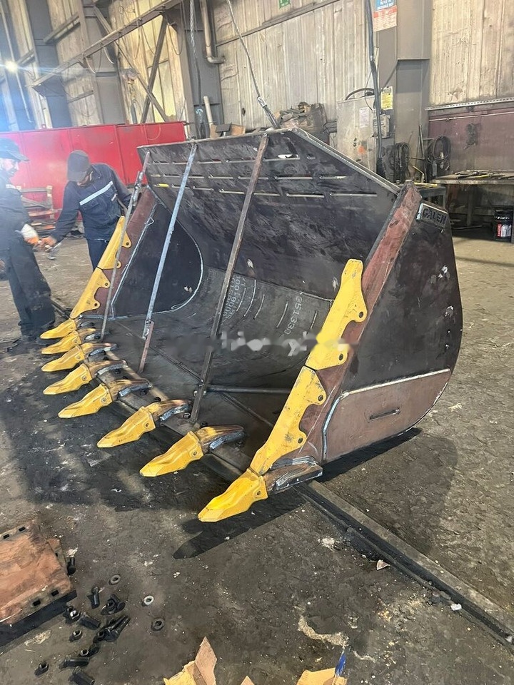 Hitachi ZW220 Rock Bucket - Ember loader: gambar 2 Hitachi ZW220 Rock Bucket - Ember loader: gambar 2