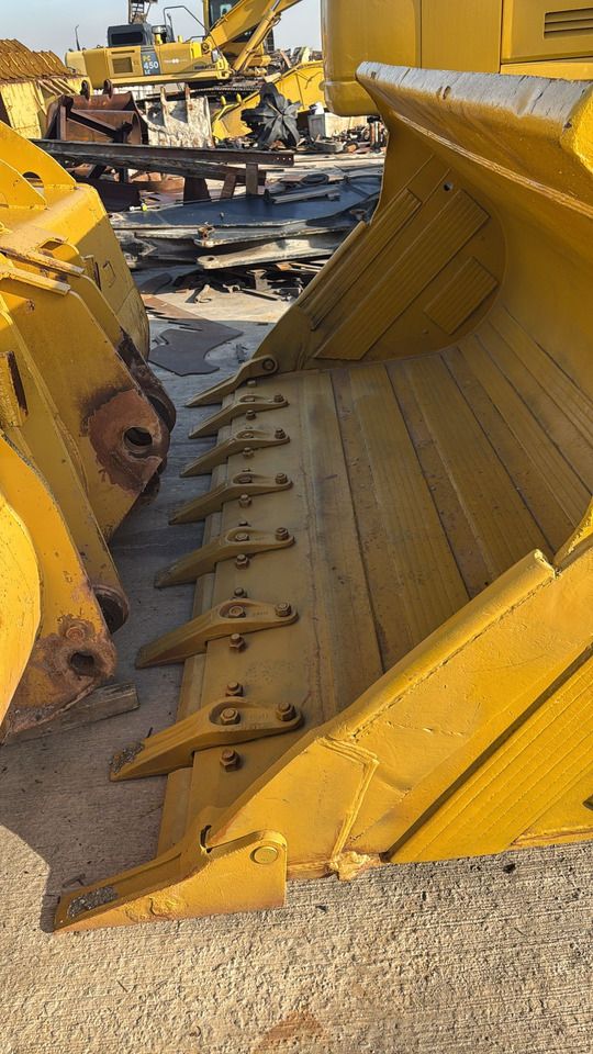 KOMATSU WA475 General Purpose Bucket - Ember loader: gambar 4 KOMATSU WA475 General Purpose Bucket - Ember loader: gambar 4