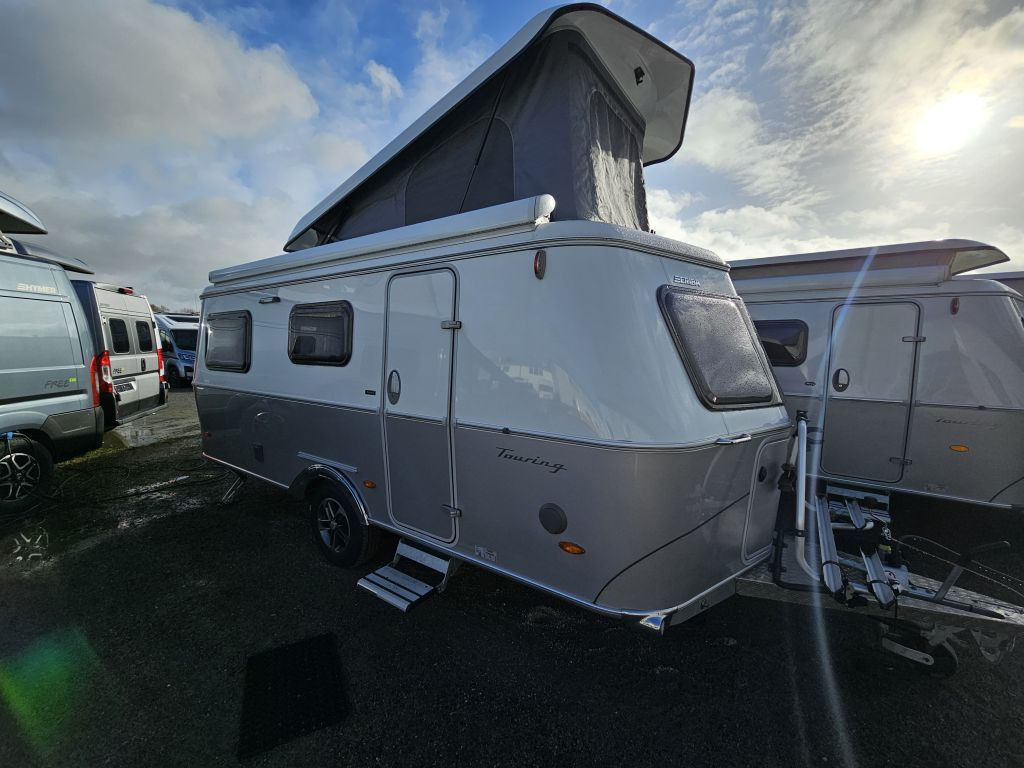 Karavan HYMER / ERIBA / HYMERCAR Touring 630 Topausstattung Schlafdach: gambar 1