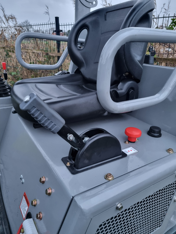 Wheel loader WCM L2110e E-Power: gambar 18
