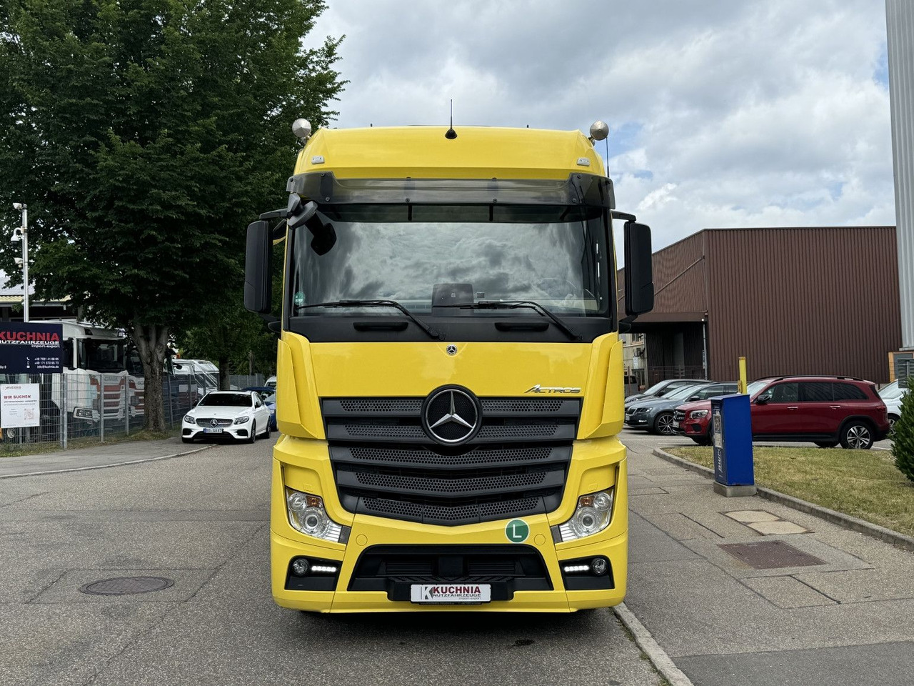 Mercedes-Benz Actros 1848 LL Gr.Haus AWL-Möbelkoffer uLBW - Truk box: gambar 3 Mercedes-Benz Actros 1848 LL Gr.Haus AWL-Möbelkoffer uLBW - Truk box: gambar 3