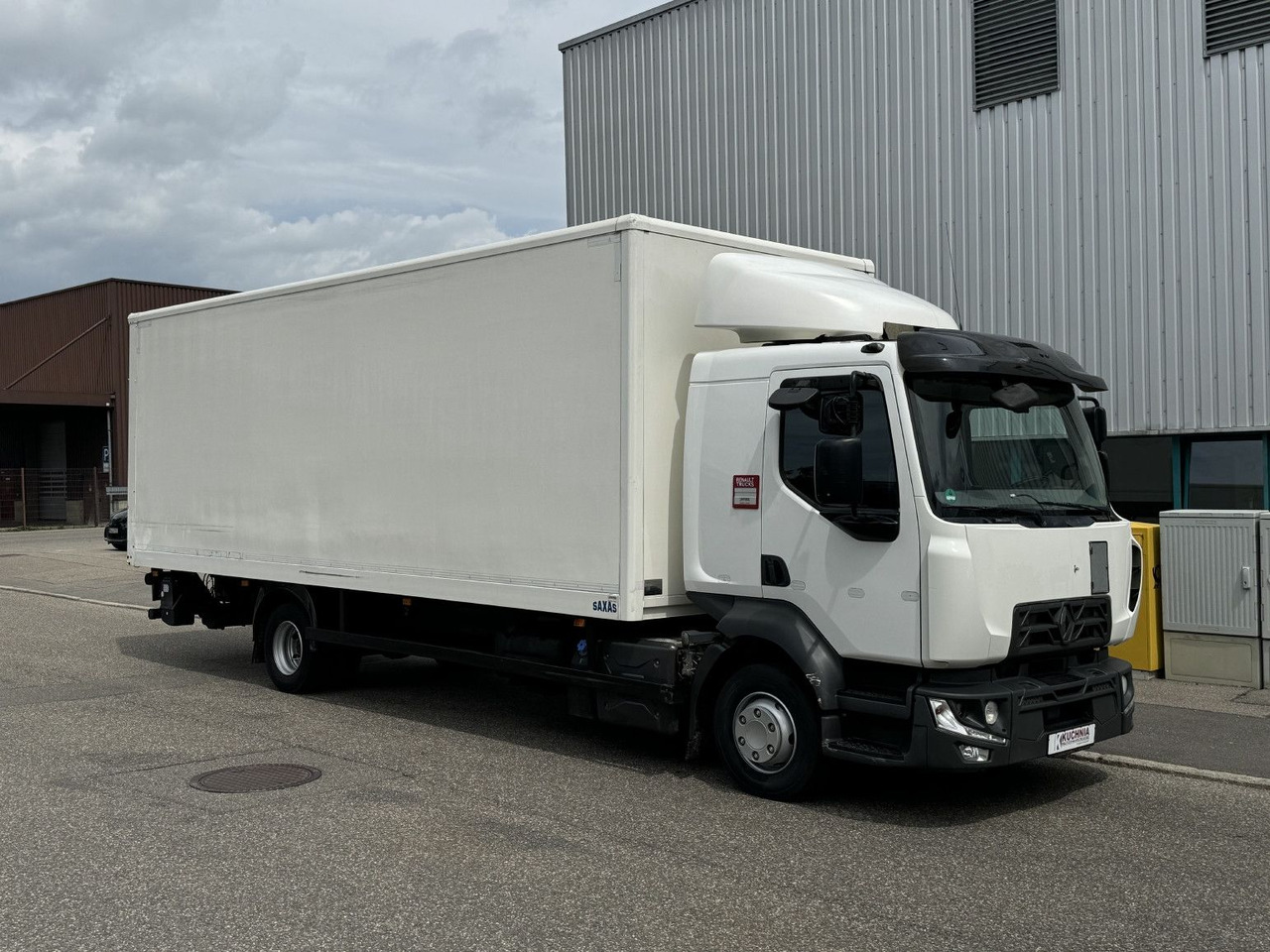 Renault D12-240 Koffer 7,3m AHK L-Haus Klima Luft - Truk box: gambar 3 Renault D12-240 Koffer 7,3m AHK L-Haus Klima Luft - Truk box: gambar 3