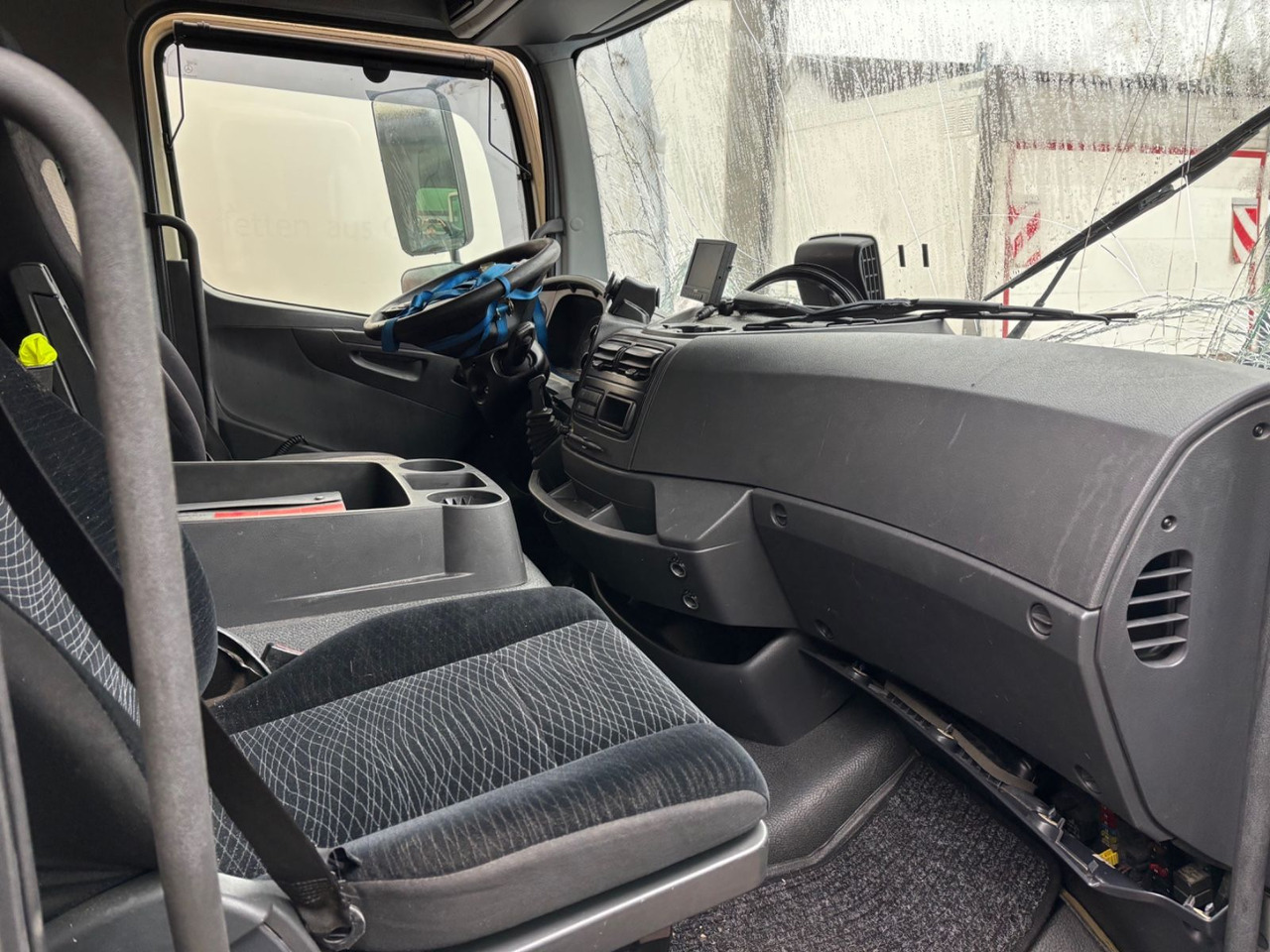 Mercedes-Benz Atego III 818L, Euro-6, Klima, Kamera, LBW - Truk box: gambar 5 Mercedes-Benz Atego III 818L, Euro-6, Klima, Kamera, LBW - Truk box: gambar 5