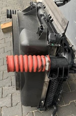 MAN TGL 81061006683 MAN Man TGL - Radiator untuk Truk: gambar 3 MAN TGL 81061006683 MAN Man TGL - Radiator untuk Truk: gambar 3
