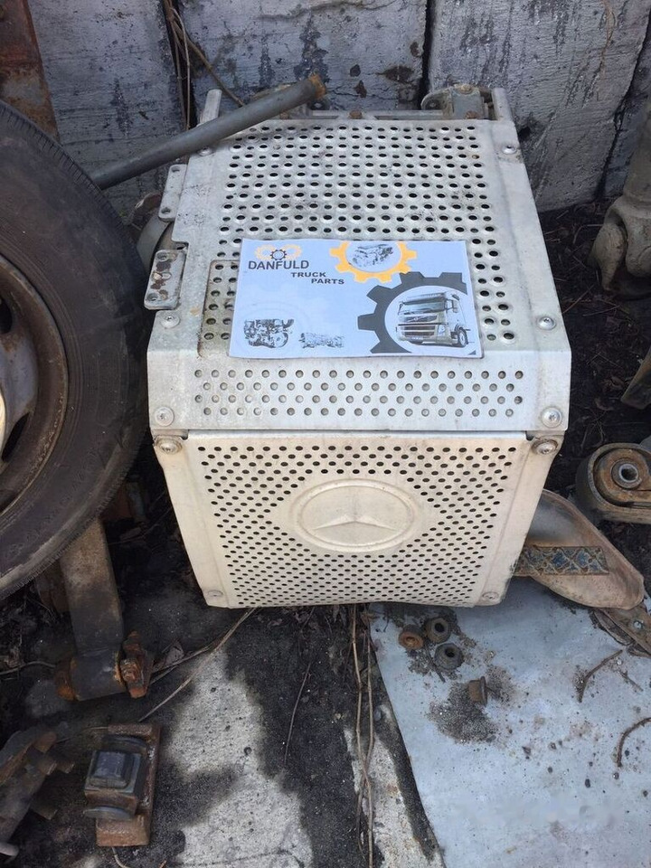 Mercedes-Benz Axor OM457LA truck - Konverter katalitik untuk Truk: gambar 1 Mercedes-Benz Axor OM457LA truck - Konverter katalitik untuk Truk: gambar 1