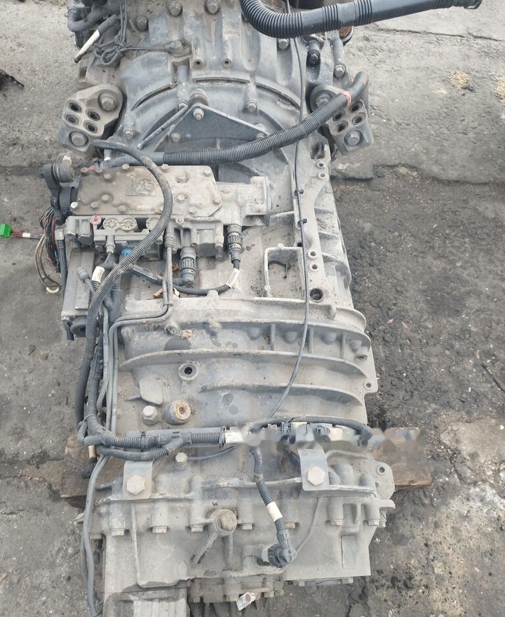 ZF truck - Gearbox untuk Truk: gambar 2 ZF truck - Gearbox untuk Truk: gambar 2