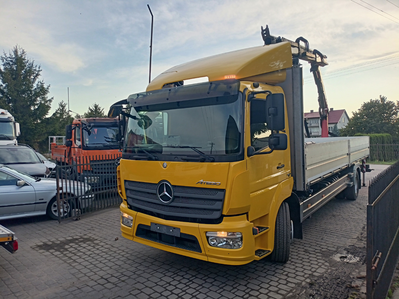 MERCEDES-BENZ Atego 1524 - Truk derek: gambar 4 MERCEDES-BENZ Atego 1524 - Truk derek: gambar 4