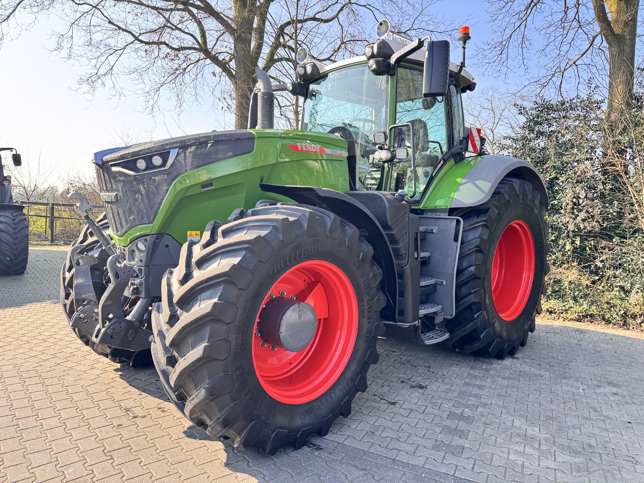 FENDT 1050 Gen2 ProfiPlus - Traktor: gambar 1 FENDT 1050 Gen2 ProfiPlus - Traktor: gambar 1