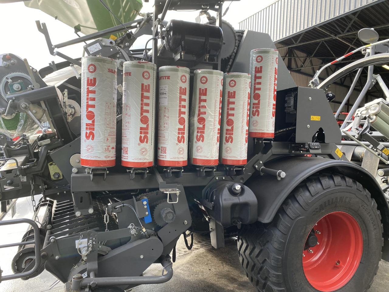 Fendt Rotana 130F Combi - Pembungkus bale: gambar 4 Fendt Rotana 130F Combi - Pembungkus bale: gambar 4