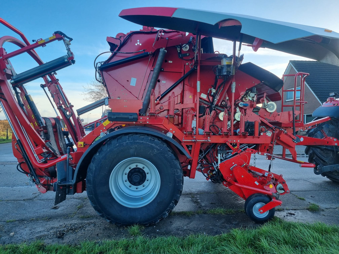 Lely Welger RPC 160V - Pembungkus bale: gambar 4 Lely Welger RPC 160V - Pembungkus bale: gambar 4