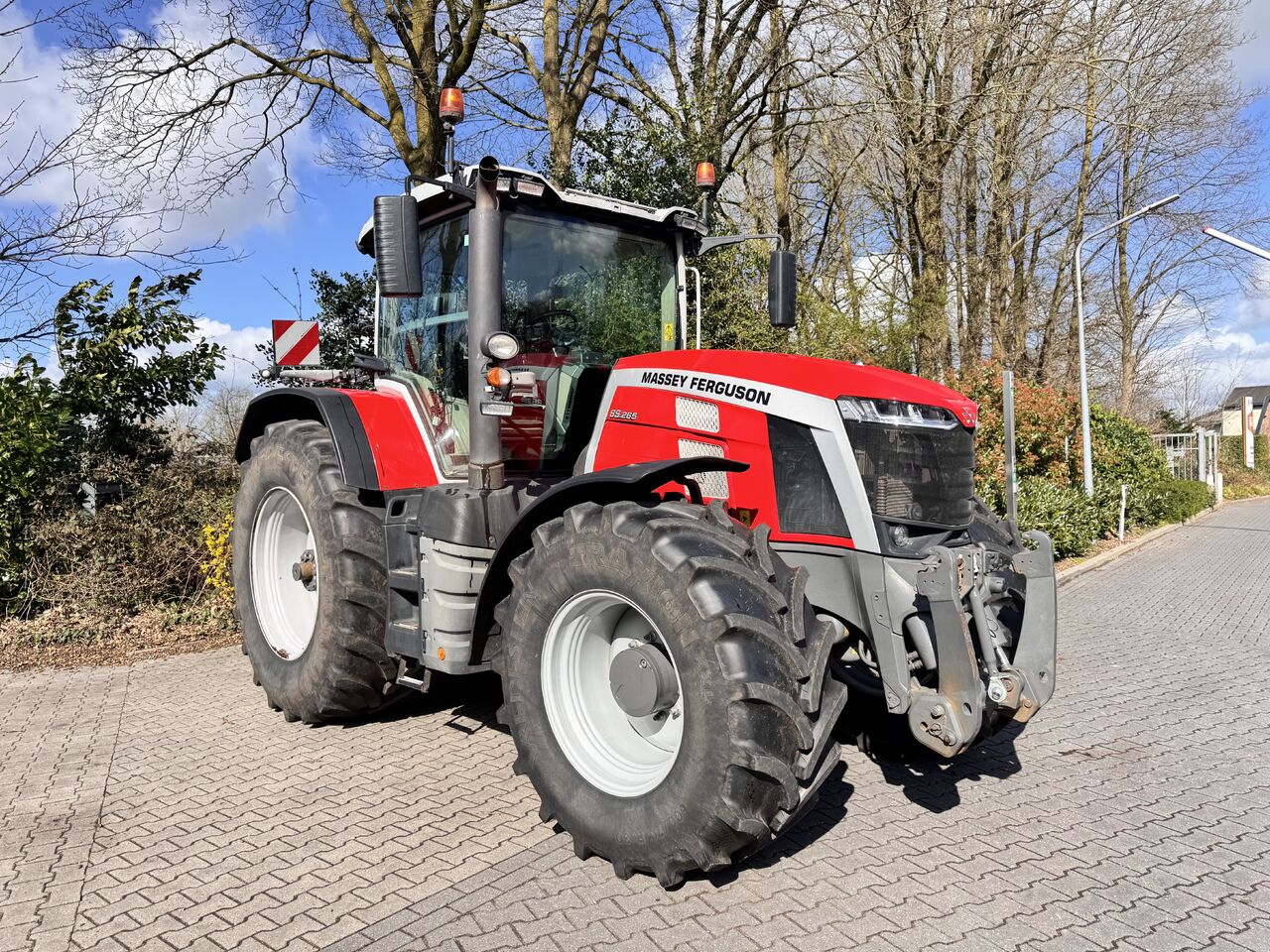 MASSEY FERGUSON 8S.265 - Traktor: gambar 2 MASSEY FERGUSON 8S.265 - Traktor: gambar 2