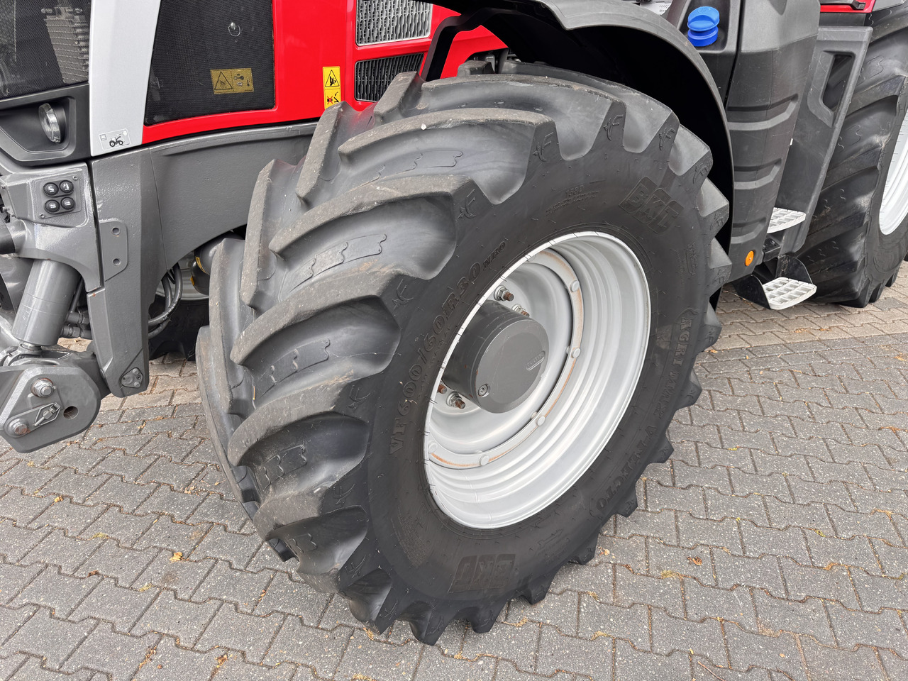 Traktor MASSEY FERGUSON 8s.205 Dyna7 Exclusive: gambar 12