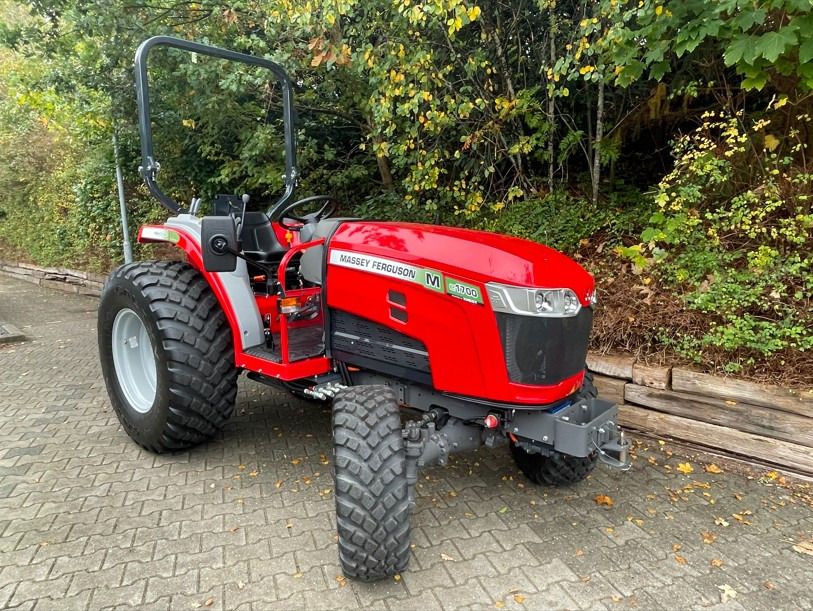 MASSEY FERGUSON E1700 MP - Traktor: gambar 3 MASSEY FERGUSON E1700 MP - Traktor: gambar 3